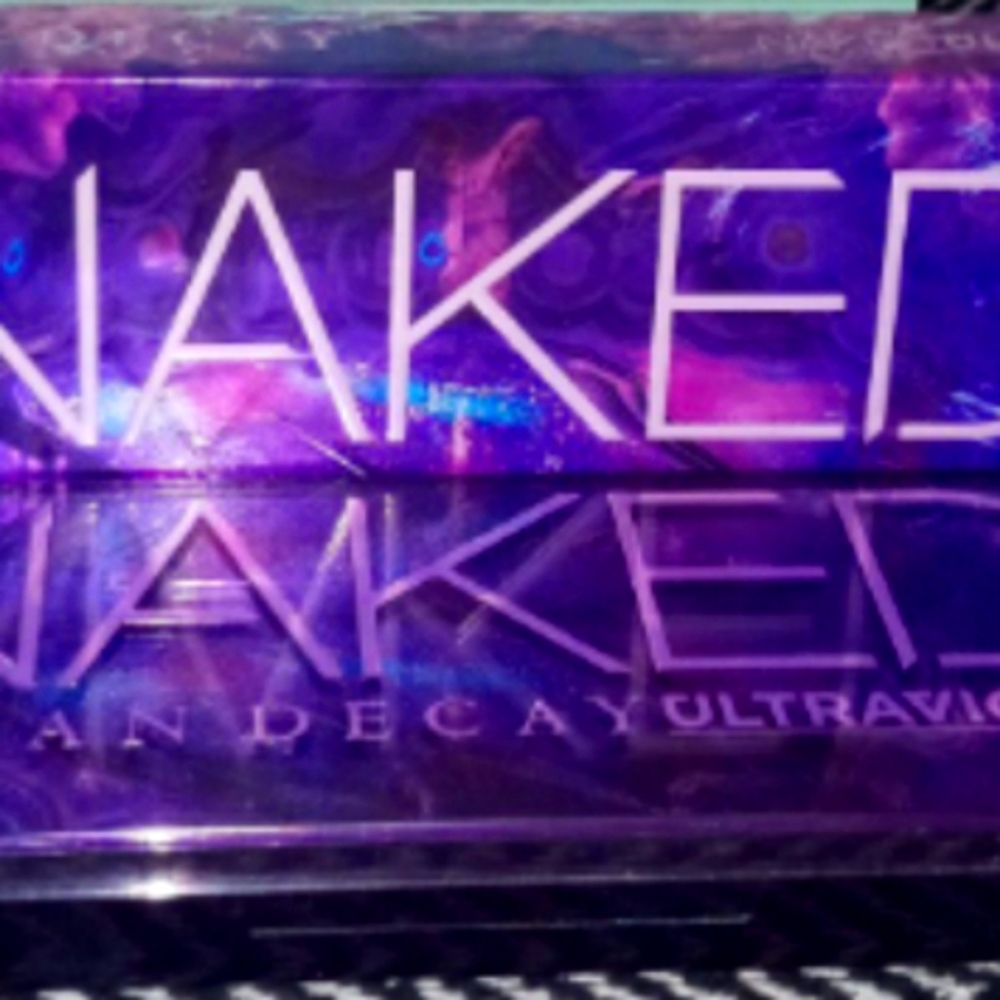 Urban decay ultra Violet pallet